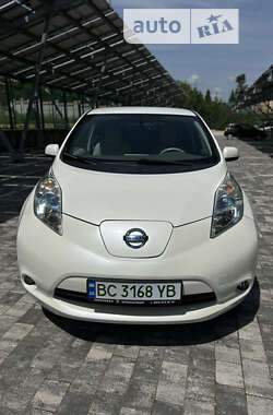 Хетчбек Nissan Leaf 2013 в Львові