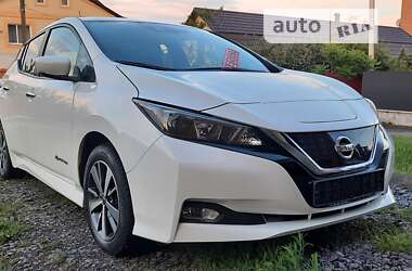 Хэтчбек Nissan Leaf 2019 в Немирове