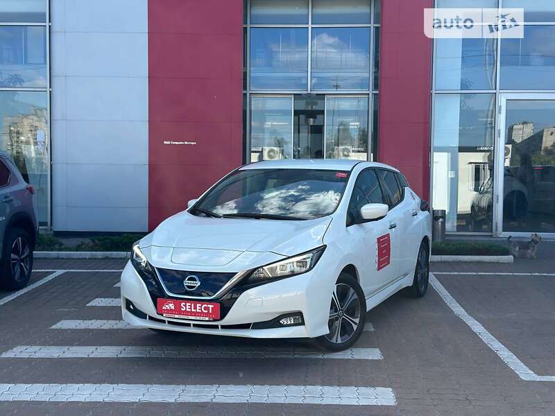 Хетчбек Nissan Leaf 2022 в Києві
