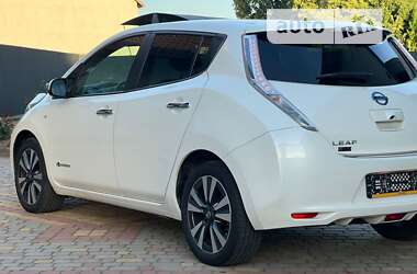 Хэтчбек Nissan Leaf 2017 в Дрогобыче