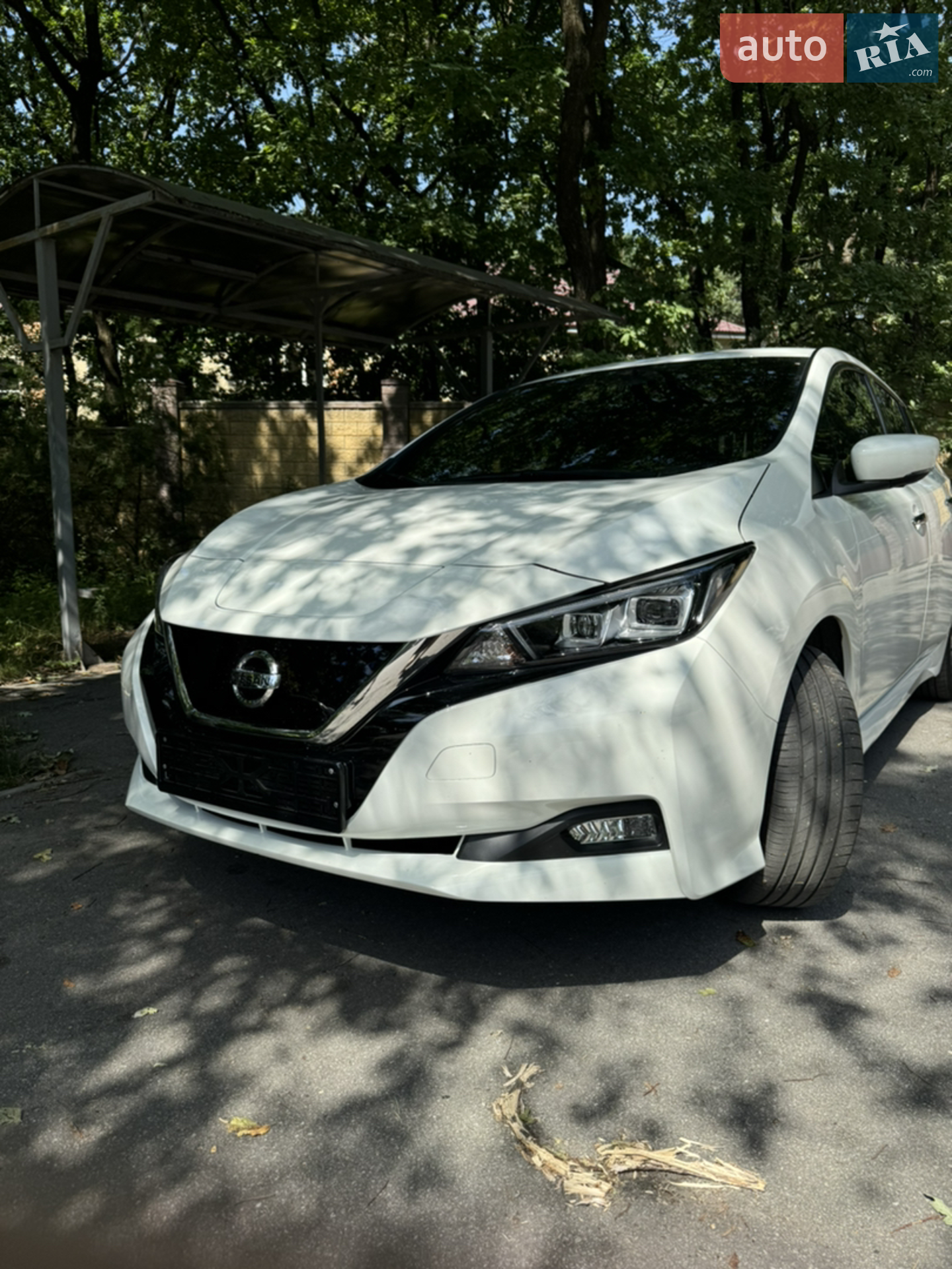2022 Nissan Leaf - мініатюра 5