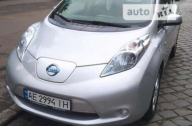 Хэтчбек Nissan Leaf 2014 в Львове