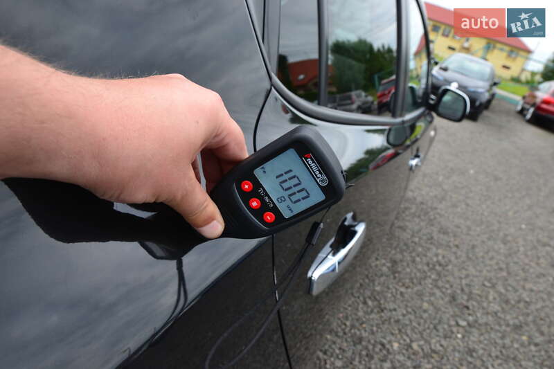 Хэтчбек Nissan Leaf 2014 в Луцке