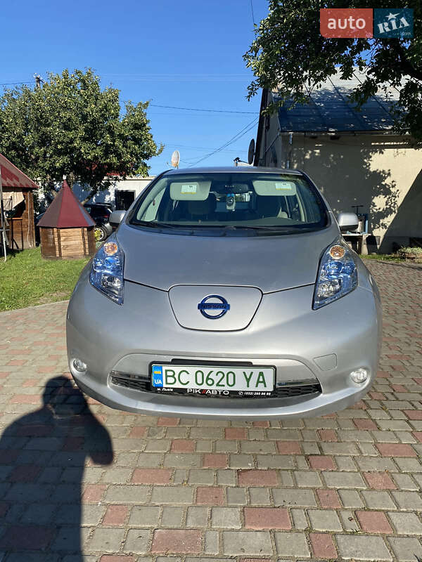 Nissan Leaf 2012