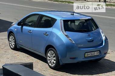 Хэтчбек Nissan Leaf 2014 в Полтаве