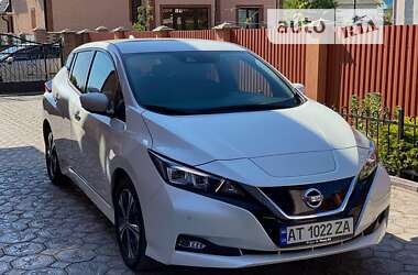 Хетчбек Nissan Leaf 2022 в Калуші