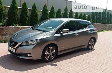 Хетчбек Nissan Leaf 2018 в Вінниці