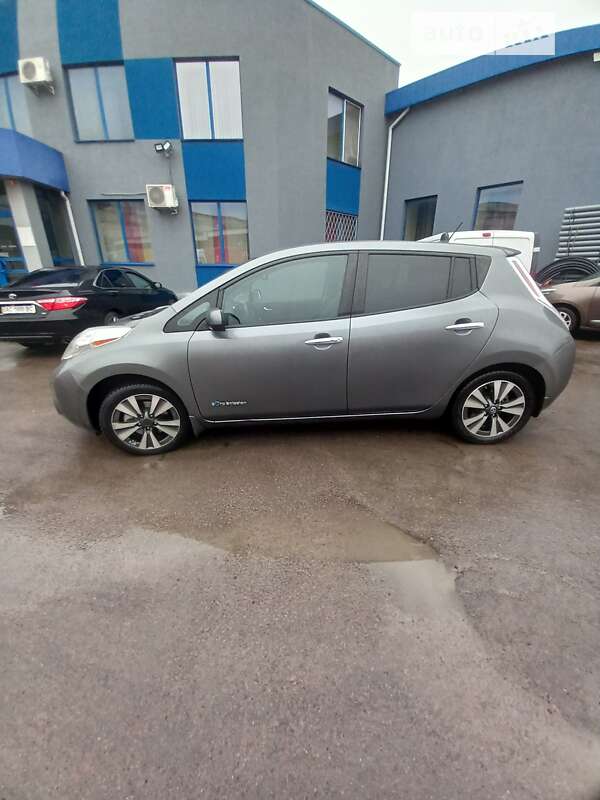 Хетчбек Nissan Leaf 2016 в Рівному фото 3 Хетчбек Nissan Leaf 2016 в Рівному