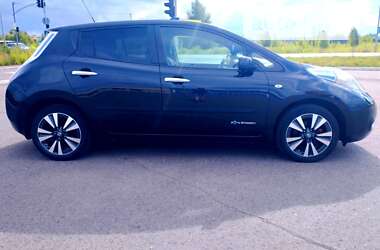 Хетчбек Nissan Leaf 2015 в Луцьку