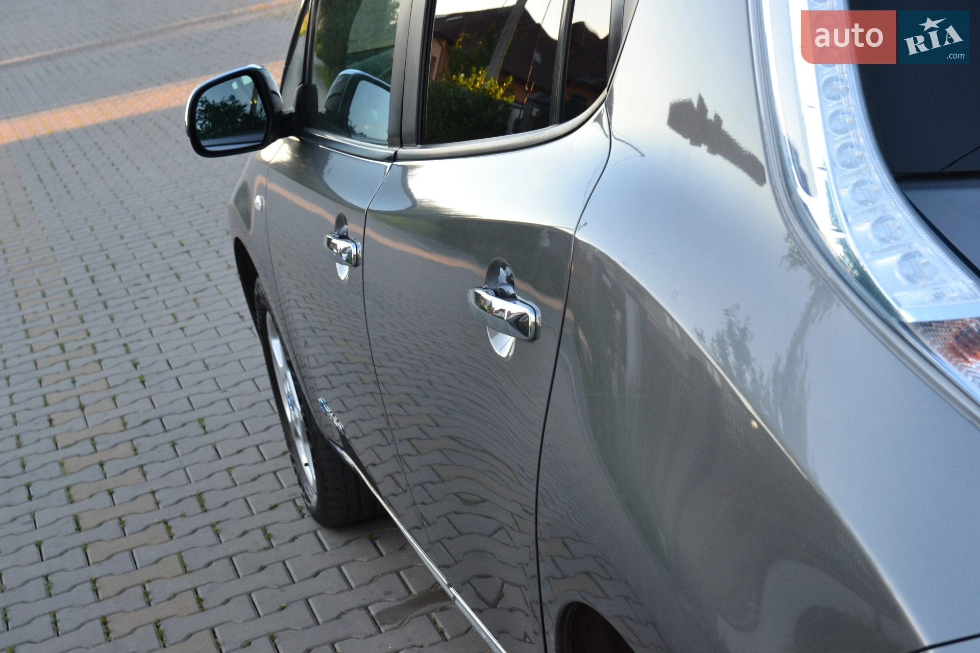 2014 Nissan Leaf - мініатюра 12