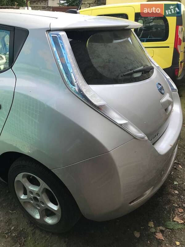 Хэтчбек Nissan Leaf 2012 в Одессе фото 4 Хэтчбек Nissan Leaf 2012 в Одессе