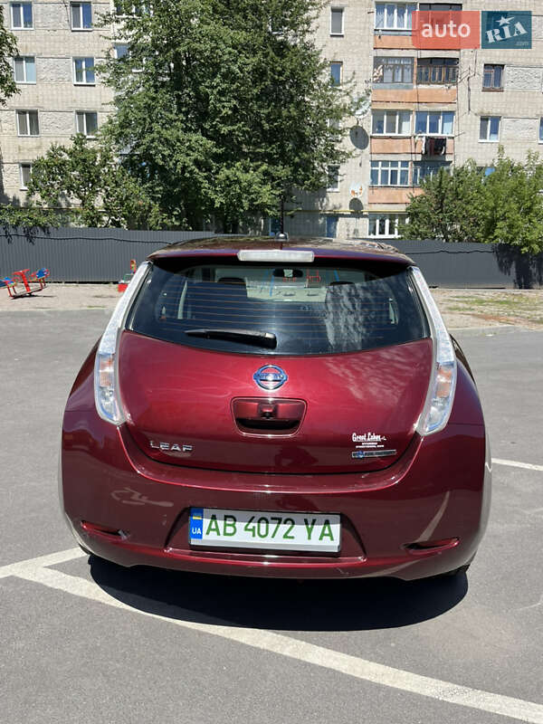 Хетчбек Nissan Leaf 2016 в Вінниці фото 7 Хетчбек Nissan Leaf 2016 в Вінниці
