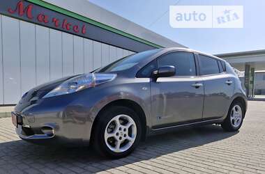 Хэтчбек Nissan Leaf 2015 в Житомире