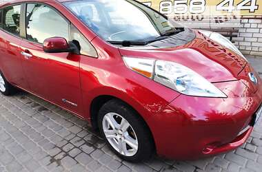 Хэтчбек Nissan Leaf 2014 в Кременчуге