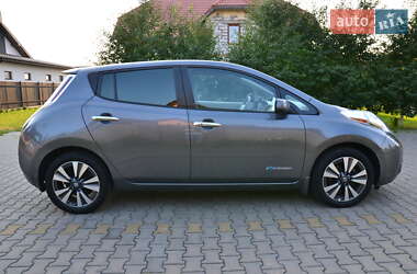 Хетчбек Nissan Leaf 2015 в Луцьку