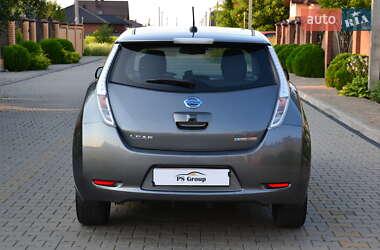 Хетчбек Nissan Leaf 2015 в Луцьку