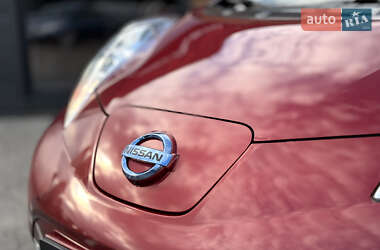 Хетчбек Nissan Leaf 2013 в Червонограді