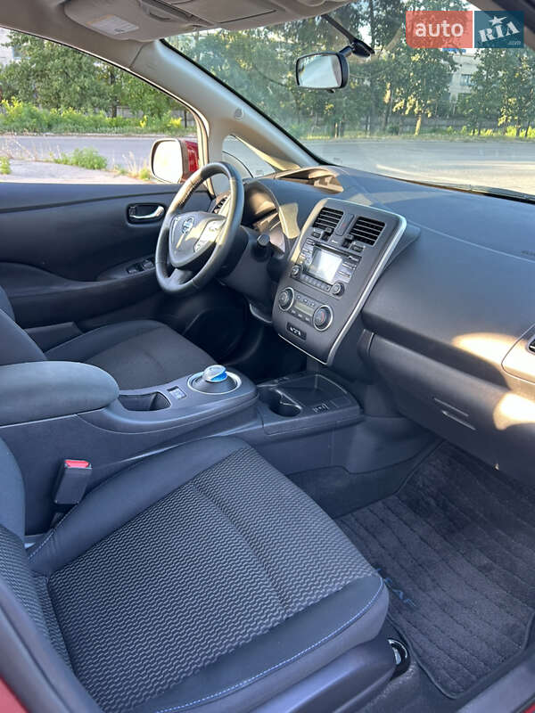 Хэтчбек Nissan Leaf 2015 в Белой Церкви фото 22 Хэтчбек Nissan Leaf 2015 в Белой Церкви