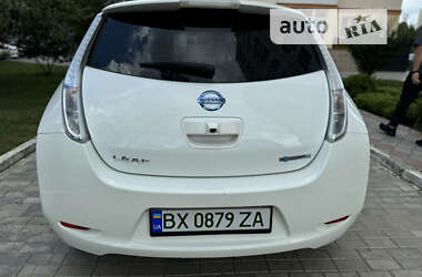 Хэтчбек Nissan Leaf 2014 в Каменец-Подольском