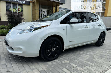 Хэтчбек Nissan Leaf 2014 в Каменец-Подольском