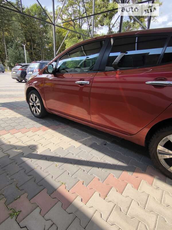 Хэтчбек Nissan Leaf 2015 в Виннице фото 16 Хэтчбек Nissan Leaf 2015 в Виннице