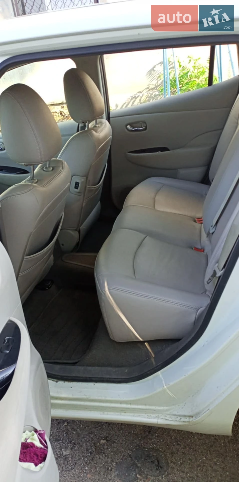 2012 Nissan Leaf - мініатюра 11