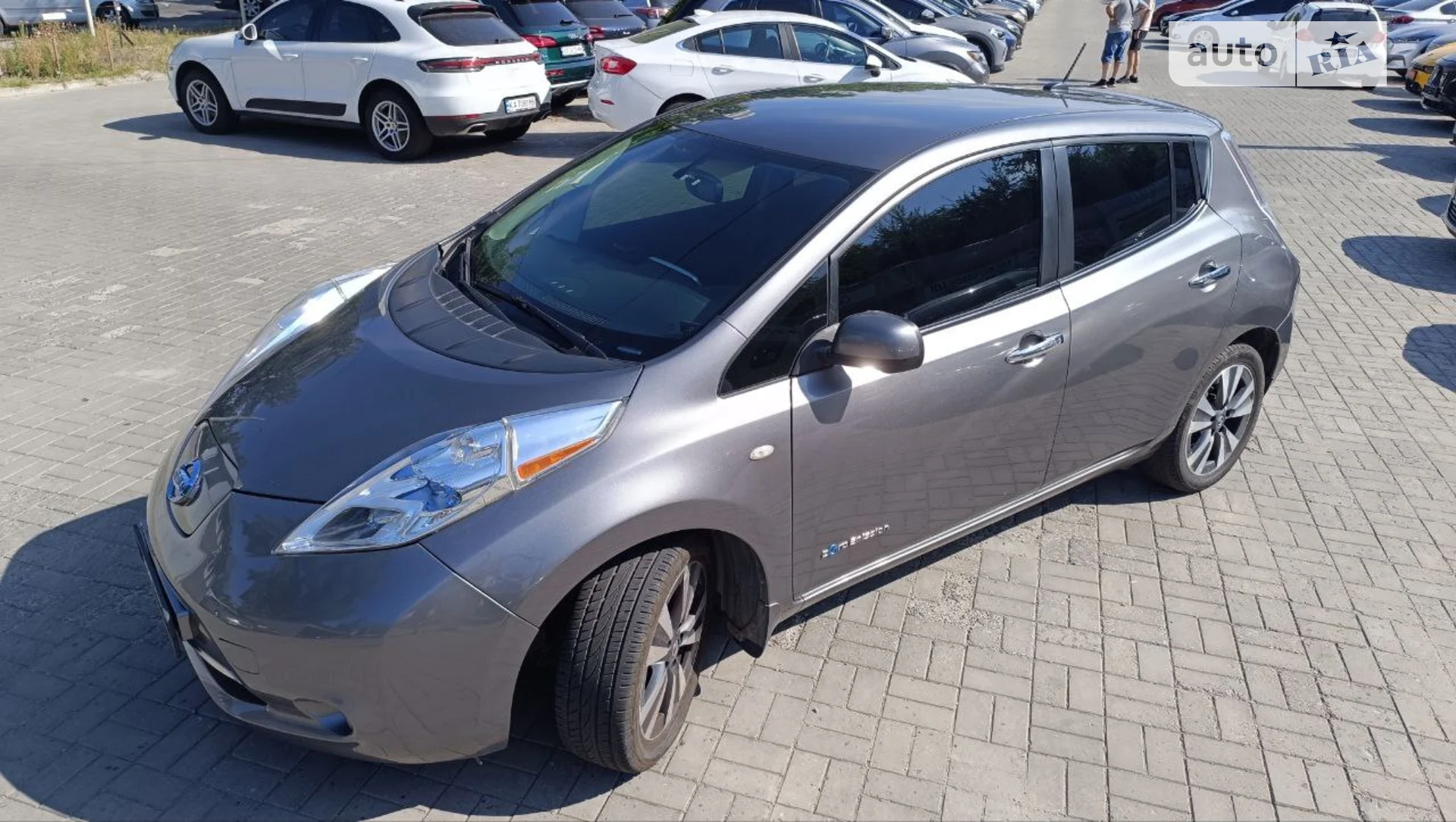 2016 Nissan Leaf - мініатюра 4