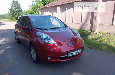 Хетчбек Nissan Leaf 2012 в Житомирі