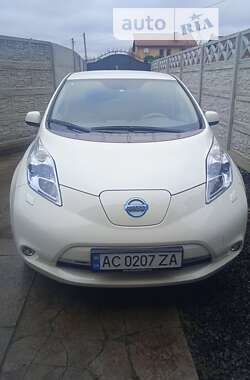 Хэтчбек Nissan Leaf 2012 в Луцке