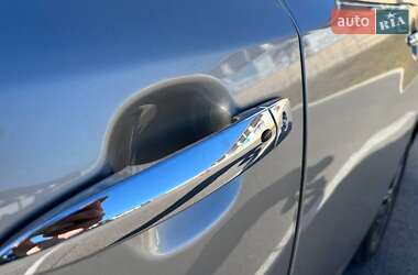 Хетчбек Nissan Leaf 2020 в 