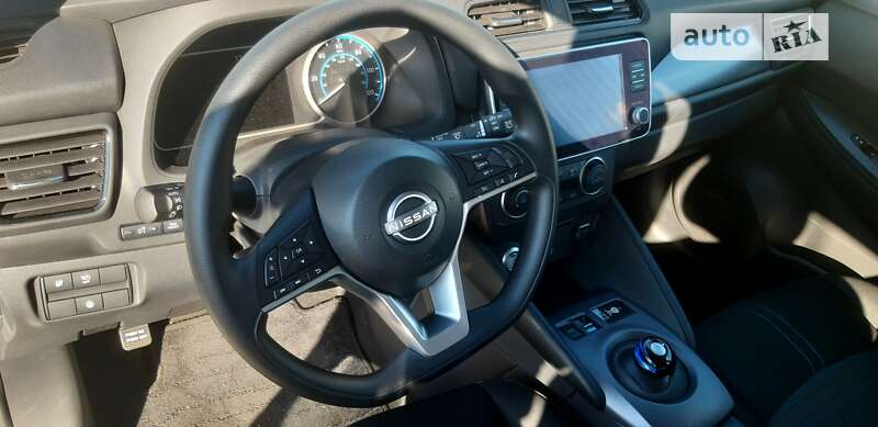 Хэтчбек Nissan Leaf 2023 в Черкассах фото 11 Хэтчбек Nissan Leaf 2023 в Черкассах