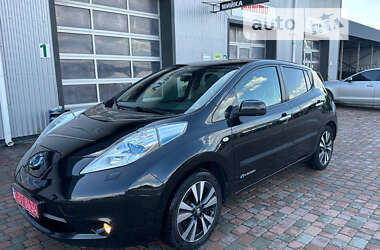 Хетчбек Nissan Leaf 2016 в Сарнах