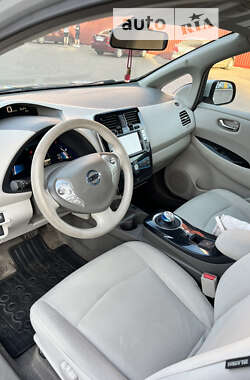 Хэтчбек Nissan Leaf 2012 в Кременчуге