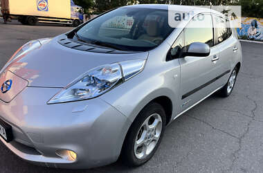 Хэтчбек Nissan Leaf 2012 в Кременчуге