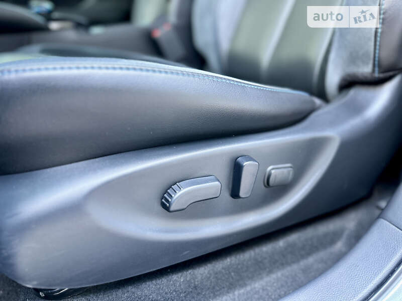 Хетчбек Nissan Leaf 2019 в Одесі