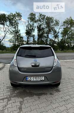 Хетчбек Nissan Leaf 2014 в Чернівцях