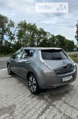 Хетчбек Nissan Leaf 2014 в Чернівцях