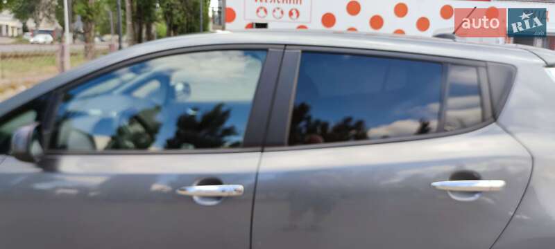 Хетчбек Nissan Leaf 2016 в Одесі фото 9 Хетчбек Nissan Leaf 2016 в Одесі