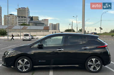 Хэтчбек Nissan Leaf 2019 в Киеве