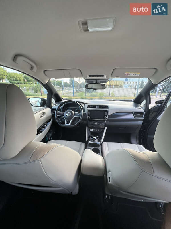 Хетчбек Nissan Leaf 2019 в Києві