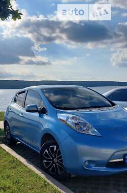 Хетчбек Nissan Leaf 2014 в Тернополі