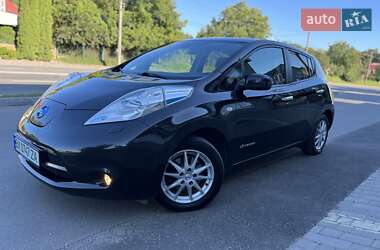 Хэтчбек Nissan Leaf 2016 в Хмельницком