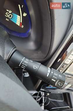 Хэтчбек Nissan Leaf 2014 в 