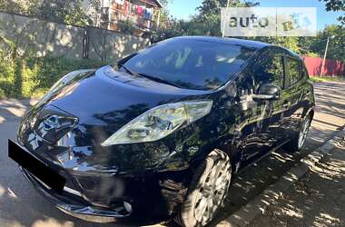 Хэтчбек Nissan Leaf 2013 в Ужгороде