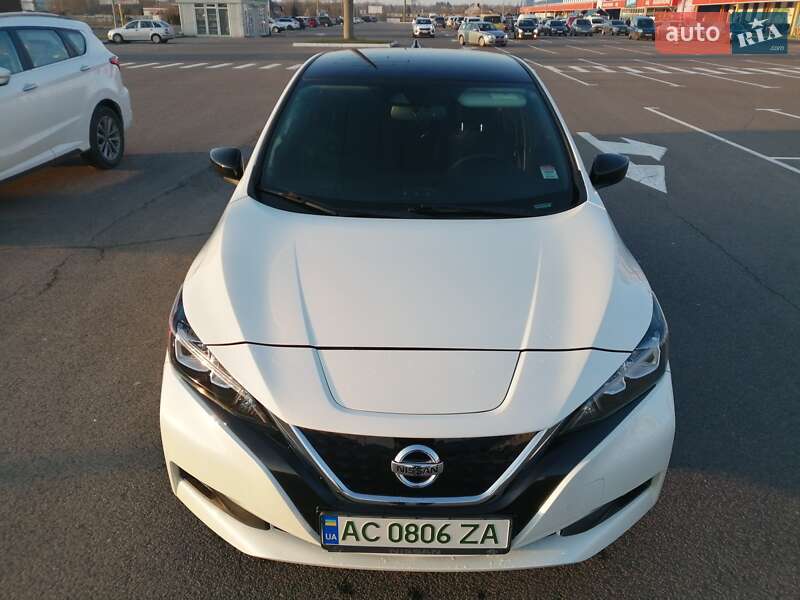 Хэтчбек Nissan Leaf 2019 в Луцке