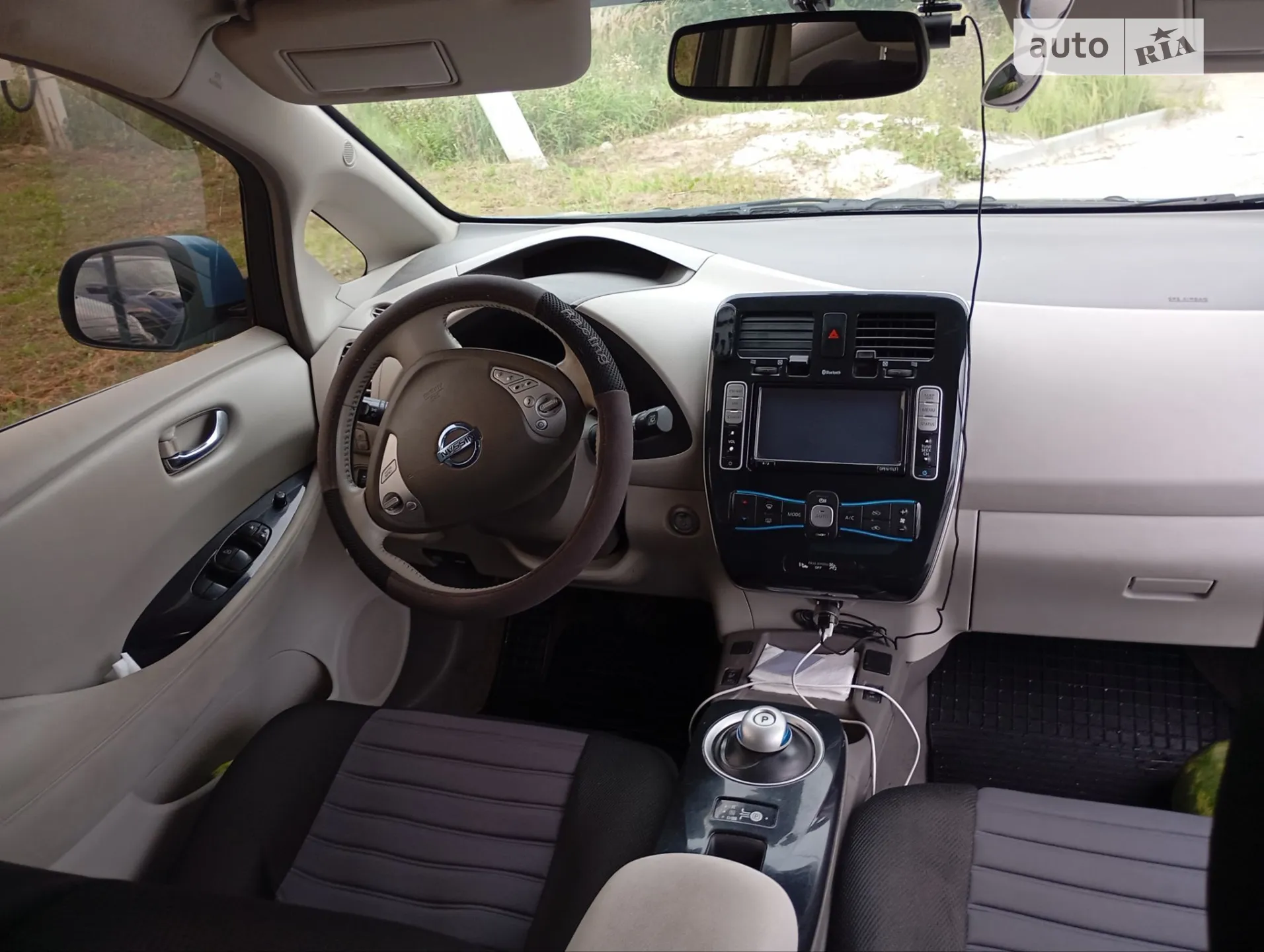 2012 Nissan Leaf - мініатюра 9