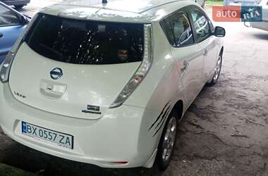 Хетчбек Nissan Leaf 2012 в Хмельницькому