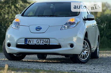 Хетчбек Nissan Leaf 2013 в Дрогобичі