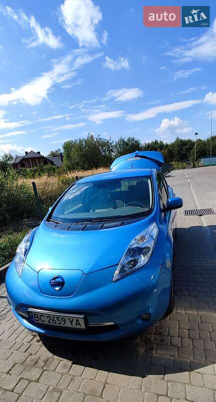 Хэтчбек Nissan Leaf 2012 в Дрогобыче