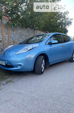 Хэтчбек Nissan Leaf 2014 в Виннице